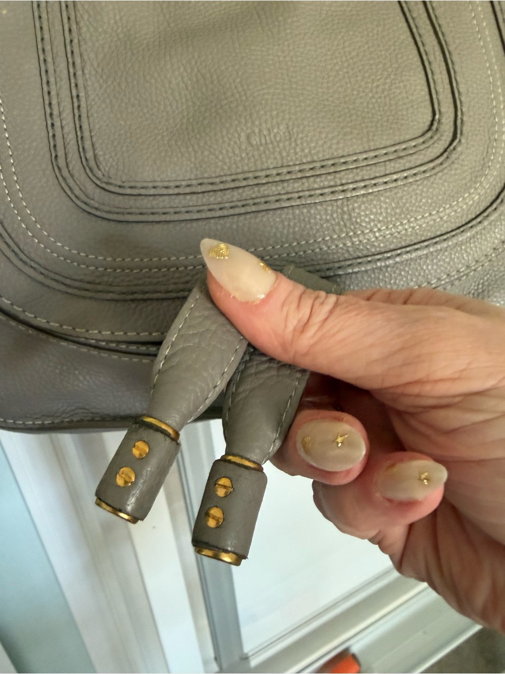 Chloe Marcie Taupe Pebbled Leather Satchel with Gold Hardware - Picture 4 of 16